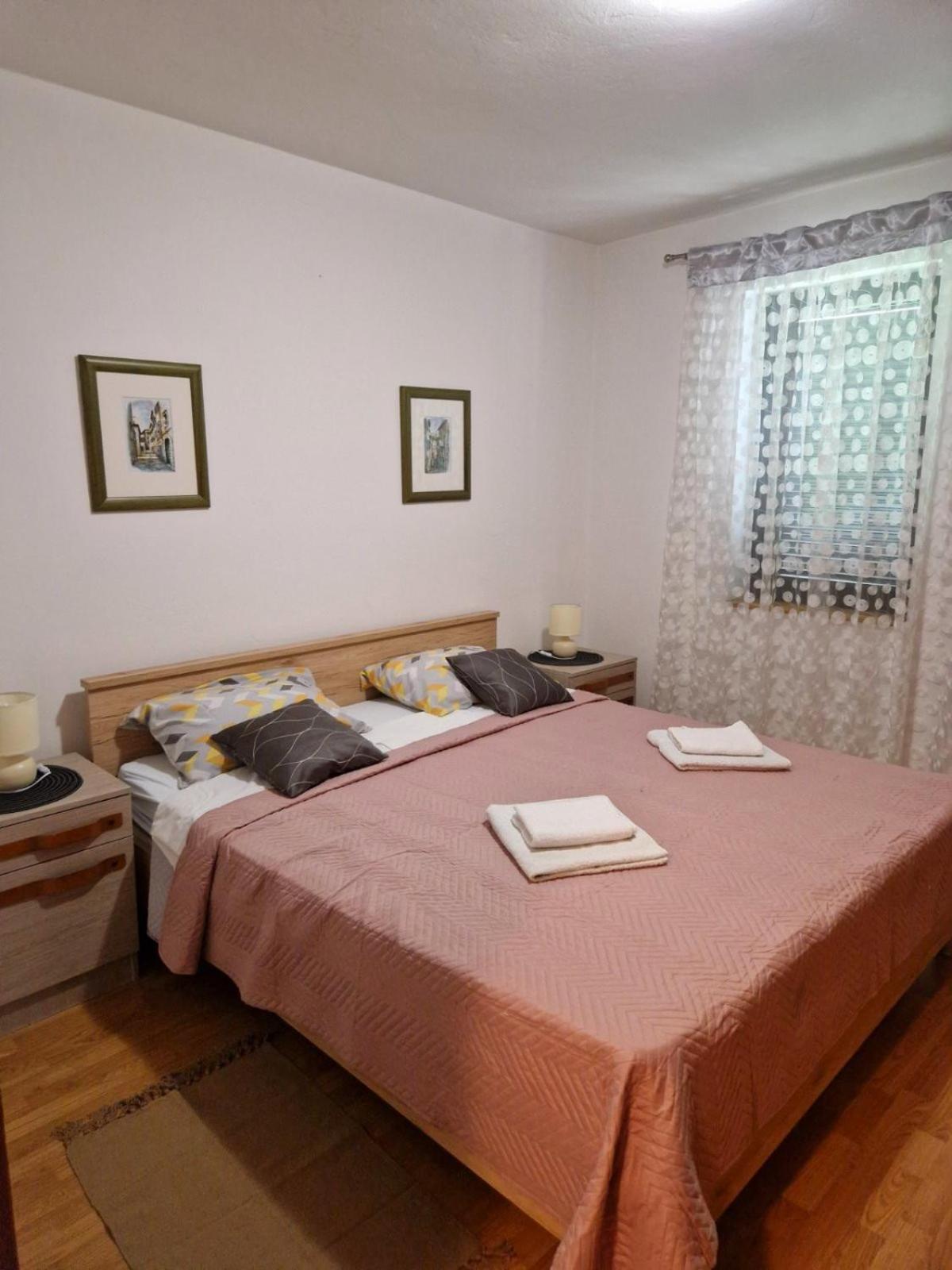 קראליביצה Apartman Seka מראה חיצוני תמונה